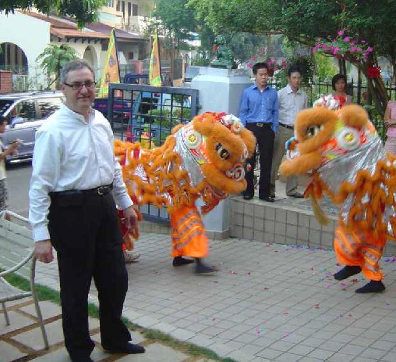 GUENTER ARLT Chinesisches Neuhjahrsfest Singapur - Drachentanz
